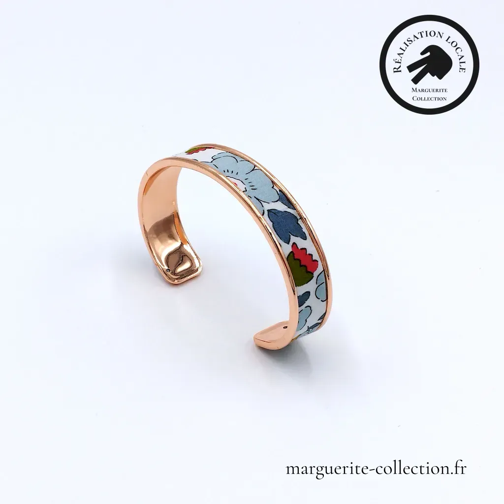Artisanat en France: bracelet en laiton doré et Liberty Betsy-P