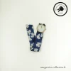 Marguerite-Collection_Montre_Dorée_Maxi_L'élégante_trèfles_WEBP Marguerite Collection Montre Doree Maxi Lelegante trefles WEBP - Montre à nouer "L'élégante" pour femmes. Avec un bracelet en tissu viscose de qualité. Plusieurs choix possibles de bracelets. Plusieurs types de cadrans proposés: Maxi dorée, Maxi argentée et Mini dorée. - 28,00 €